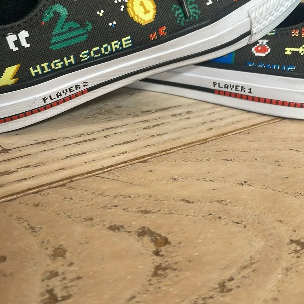 Converse Gamer Chuck Taylor All Star Low Top Little/Big Kids size 4